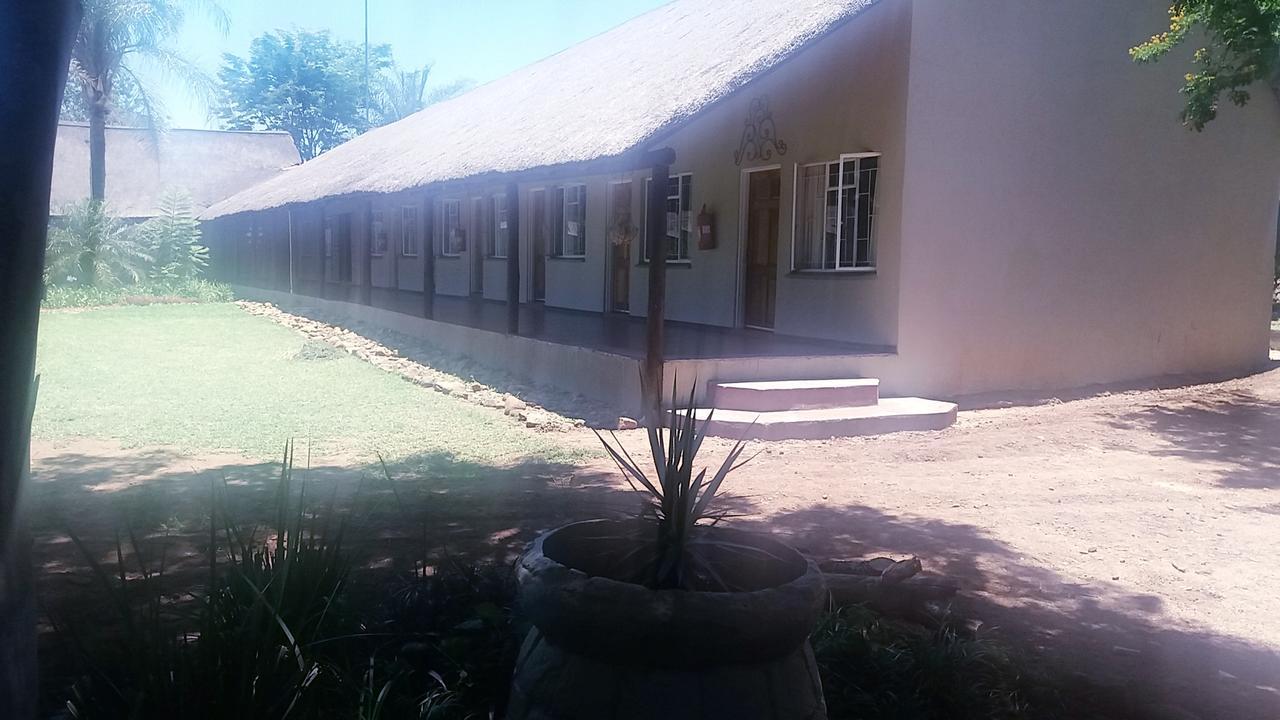 African Rest Lodge Барбертън Екстериор снимка